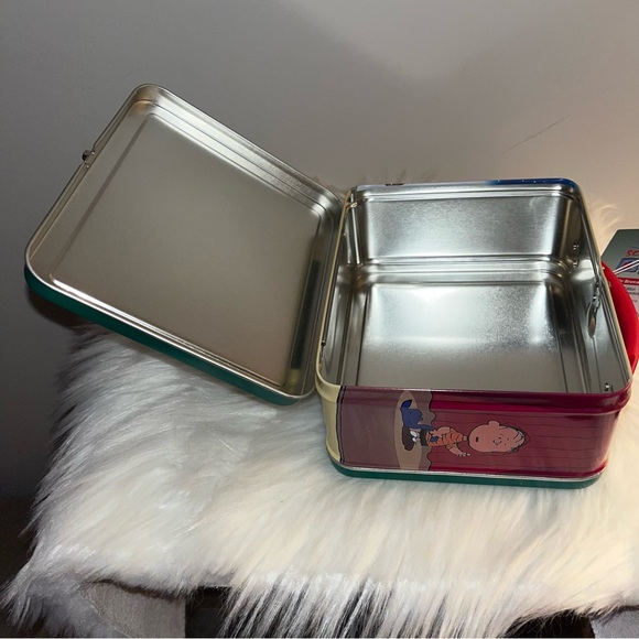 NWT Hallmark Peanuts 50th anniversary Christmas set. Snow globe,book & lunch box - Picture 12 of 16